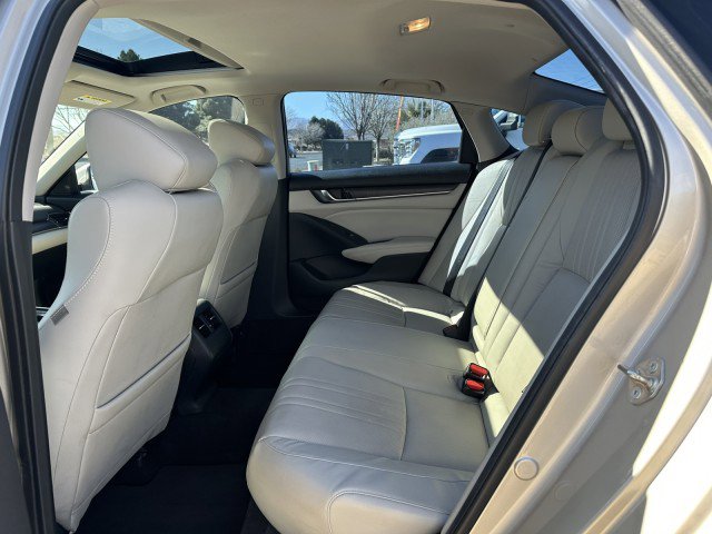 Used 2018 Honda Accord Touring image 13