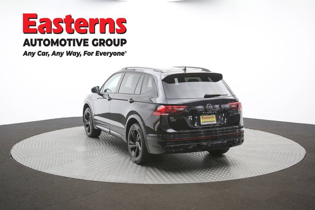 Used 2024 Volkswagen Tiguan SE R-Line AWD/4WD image 52