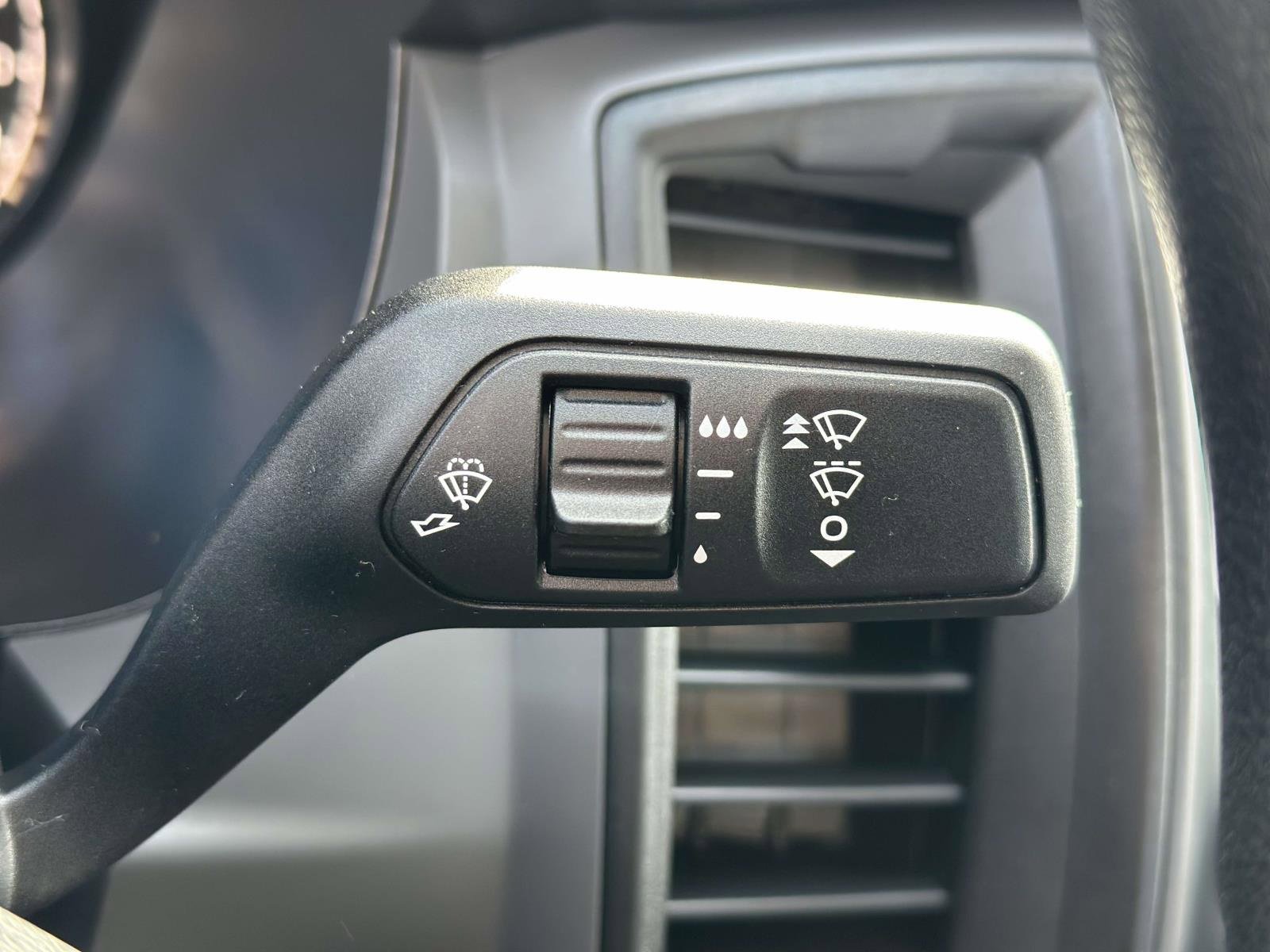 Used 2021 Ford Ranger XL w/ Equipment Group 101A High image 17