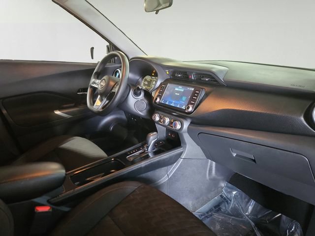 Used 2024 Nissan Kicks SV FWD image 21