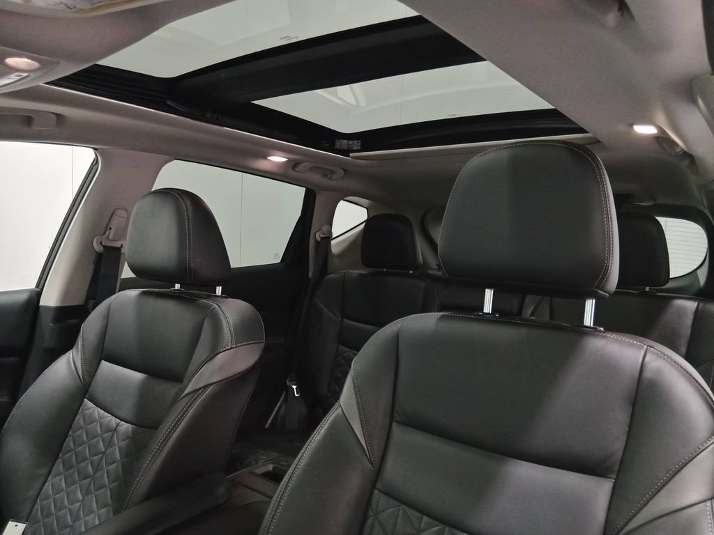 Used 2021 Nissan Murano Platinum w/ Cargo Package AWD/4WD image 15