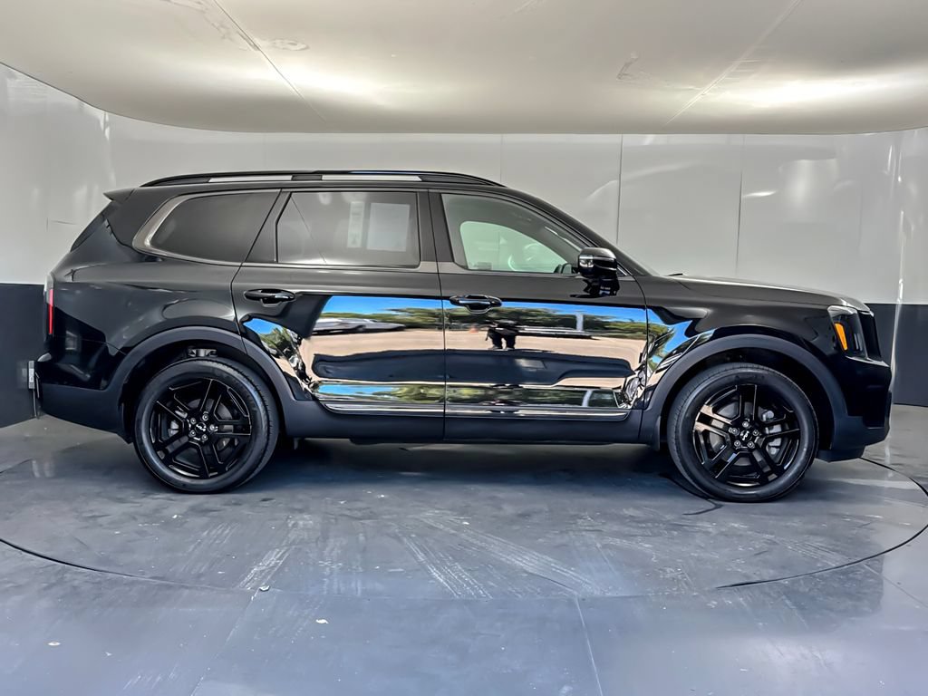 Used 2024 Kia Telluride SX X-Line AWD/4WD image 2