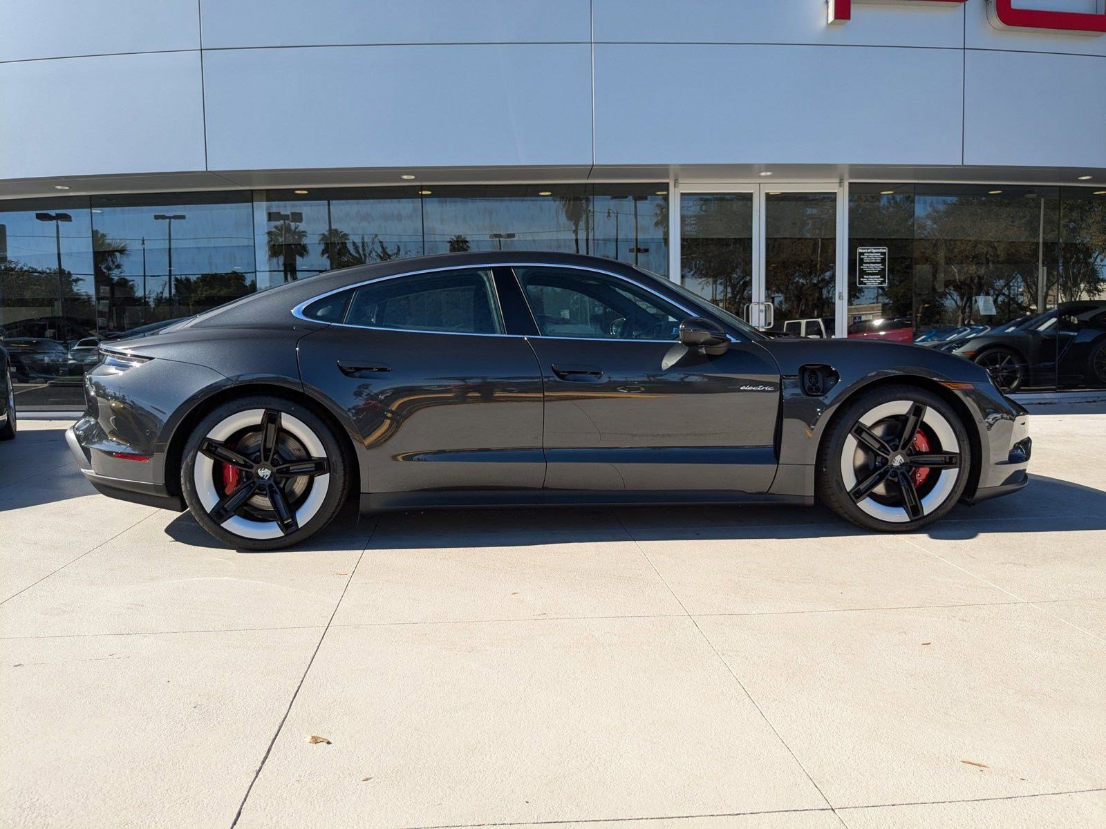 New 2025 Porsche Taycan 4S image 12