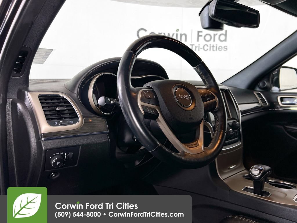 Used 2015 Jeep Grand Cherokee Overland AWD/4WD video 3