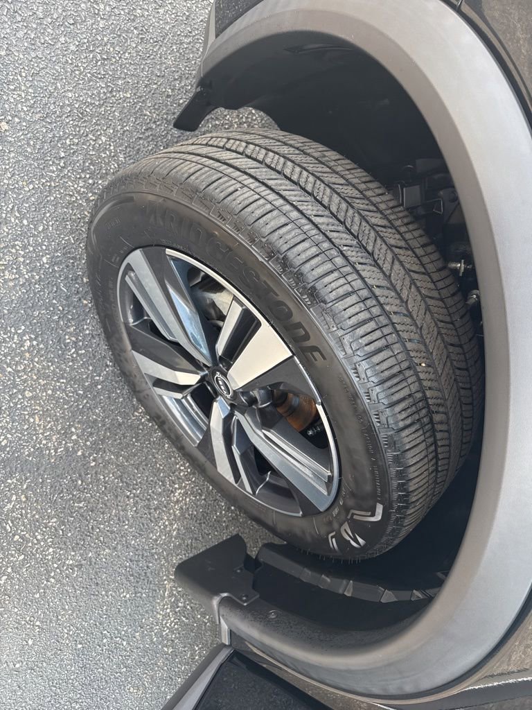 Used 2023 Nissan Rogue SL image 9