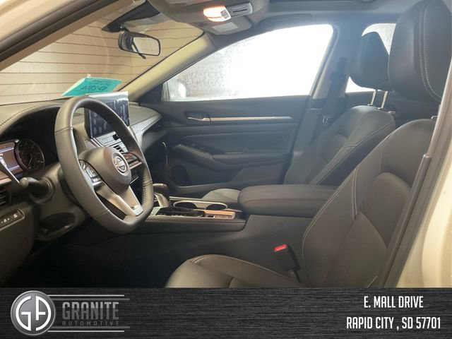 New 2025 Nissan Altima 2.5 SL image 9