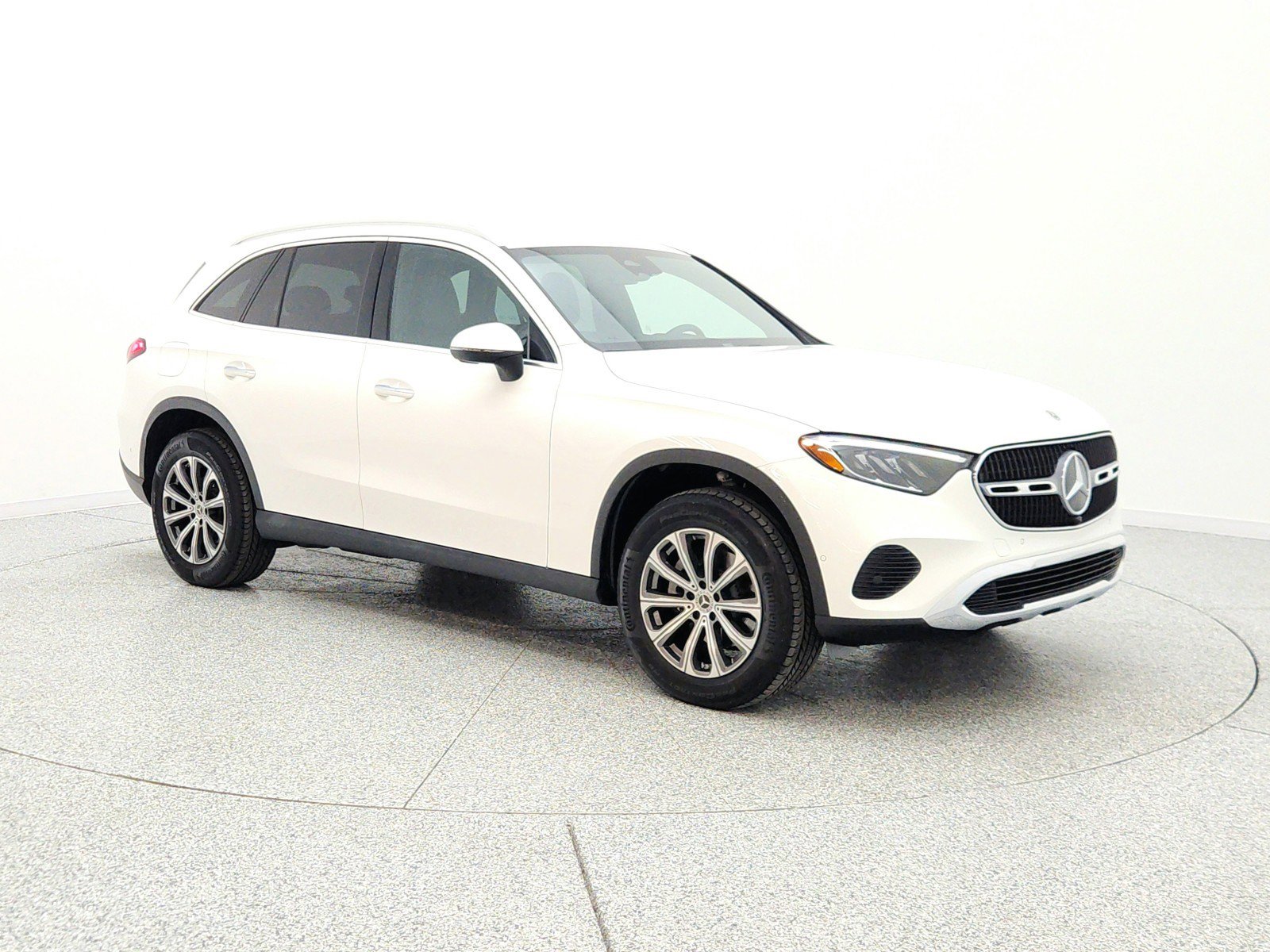 Certified 2024 Mercedes-Benz GLC 300 4MATIC image 3