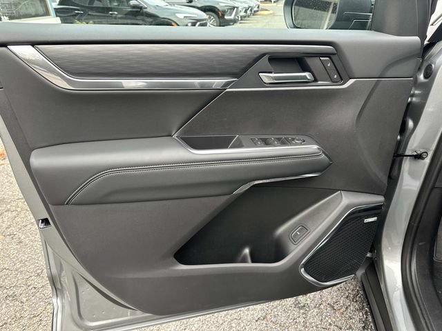 New 2026 GMC Acadia Elevation w/ Elevation Premium Package FWD image 8
