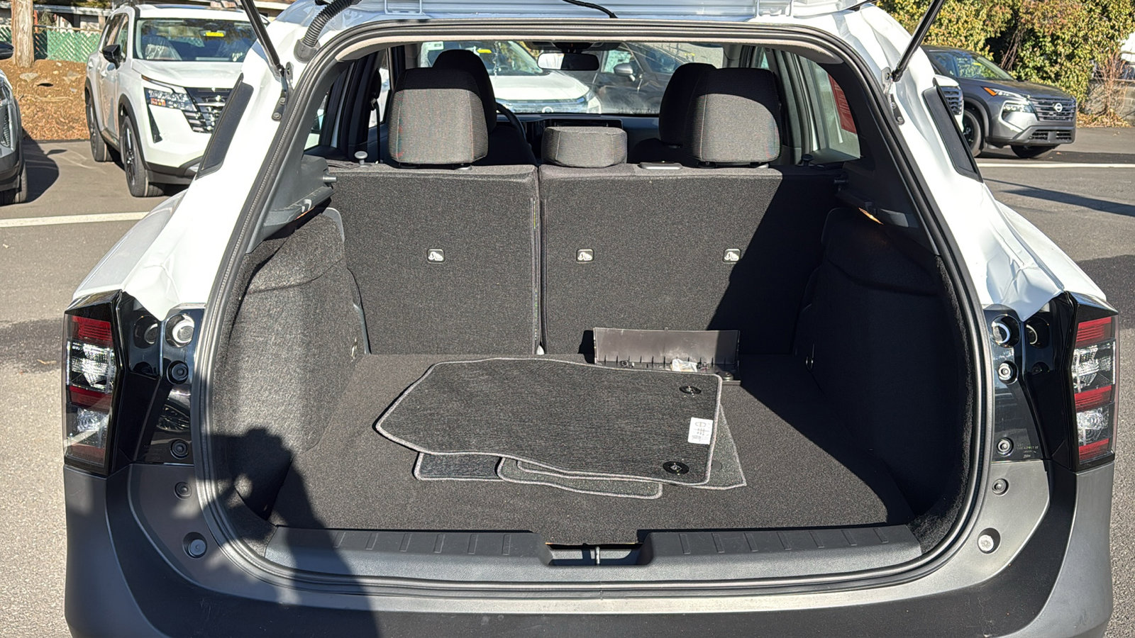 Certified 2025 Nissan Kicks S image 24