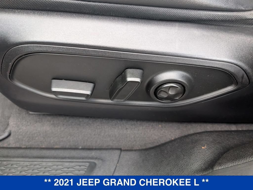 Used 2021 Jeep Grand Cherokee L Laredo AWD/4WD image 15