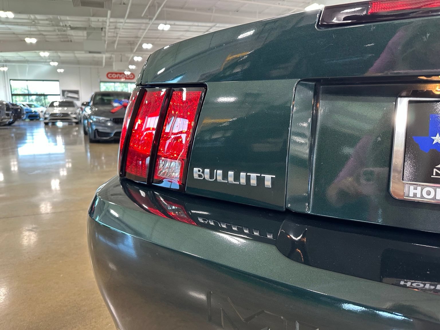Used 2001 Ford Mustang GT RWD image 10