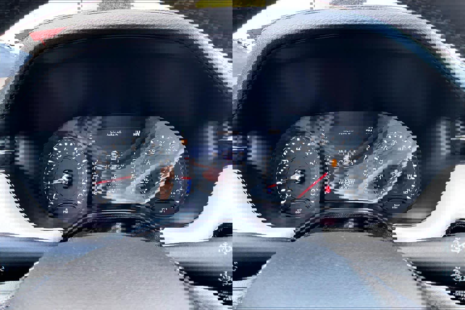 Used 2025 Jeep Compass Limited w/ Sun & Sound Group image 26