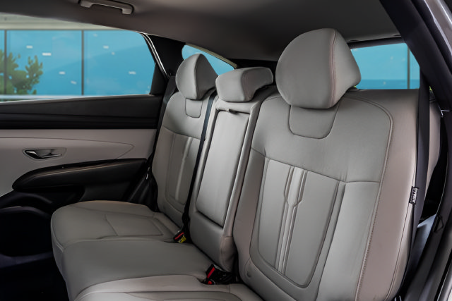 New 2026 Hyundai Tucson SEL Plus FWD image 32