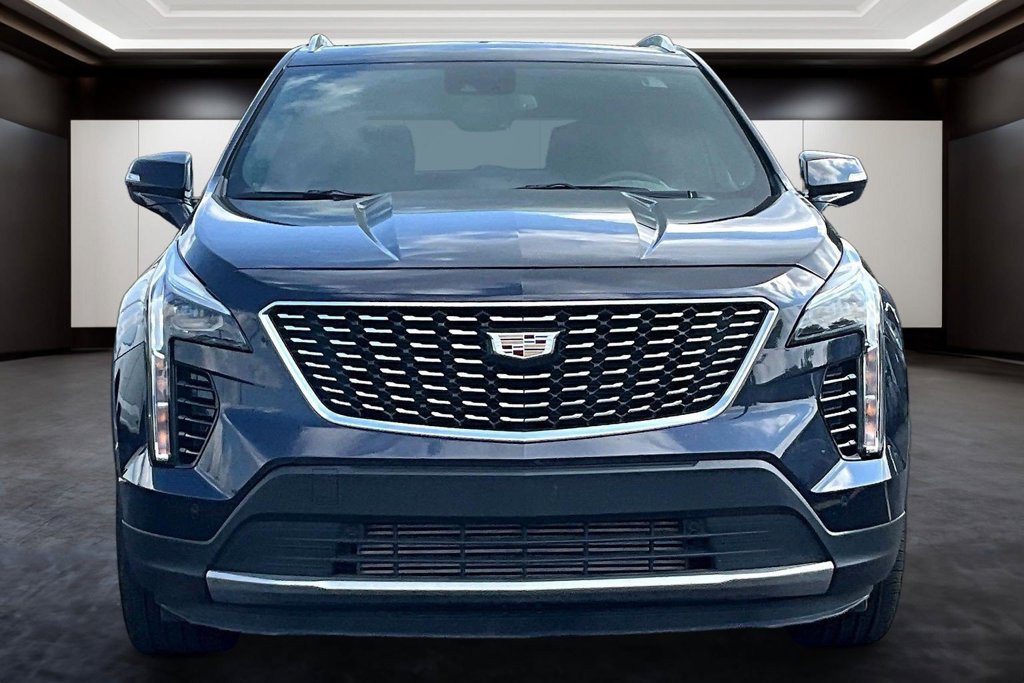Certified 2023 Cadillac XT4 Premium Luxury w/ Cold Weather Package AWD/4WD image 2