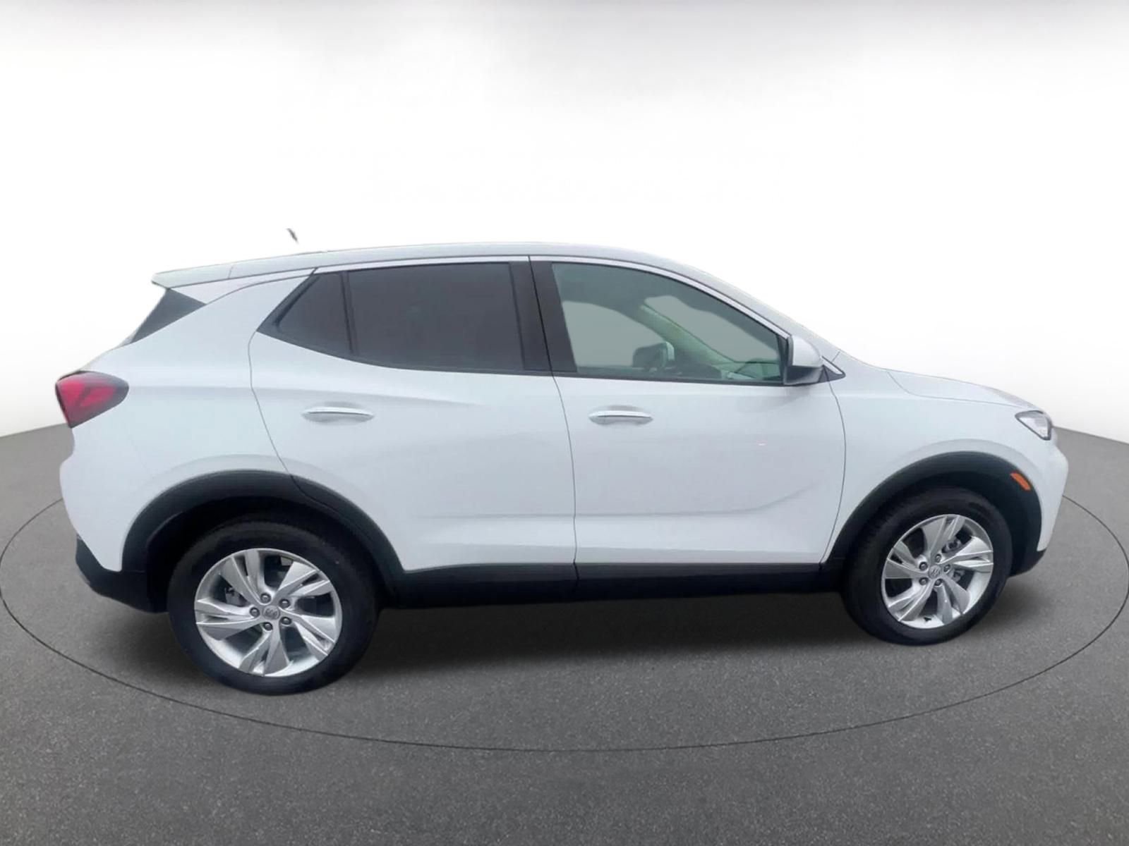 Used 2025 Buick Encore GX Preferred image 16