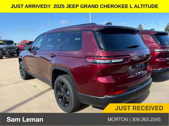 New 2025 Jeep Grand Cherokee L Altitude image 12