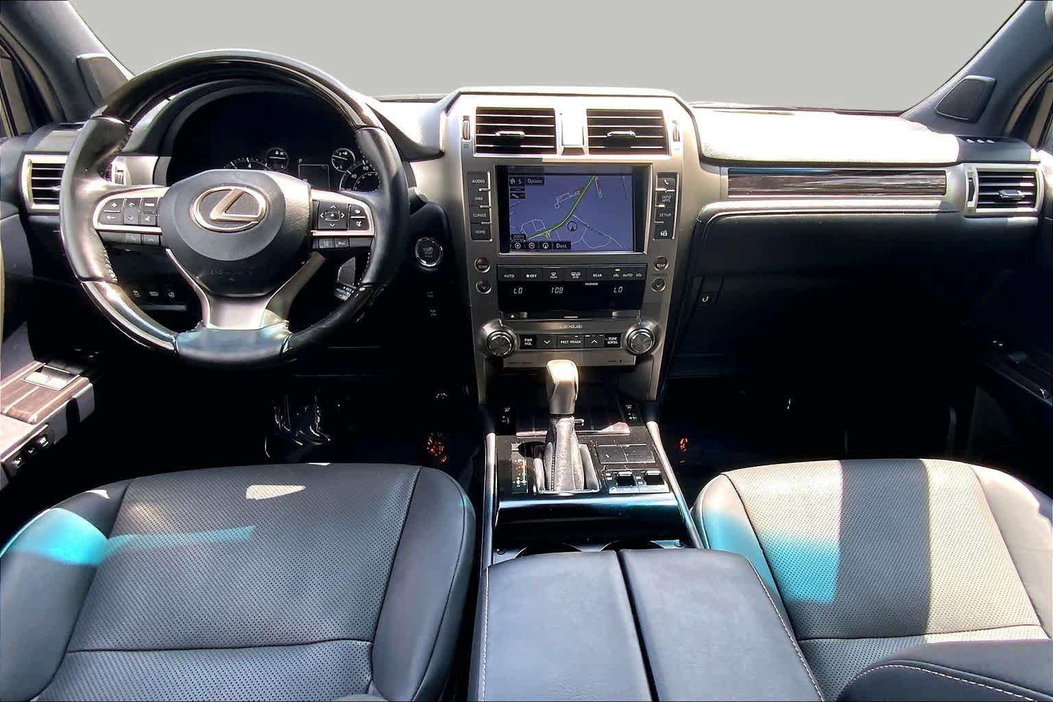 Used 2021 Lexus GX 460 Premium w/ Premium Package AWD/4WD image 15