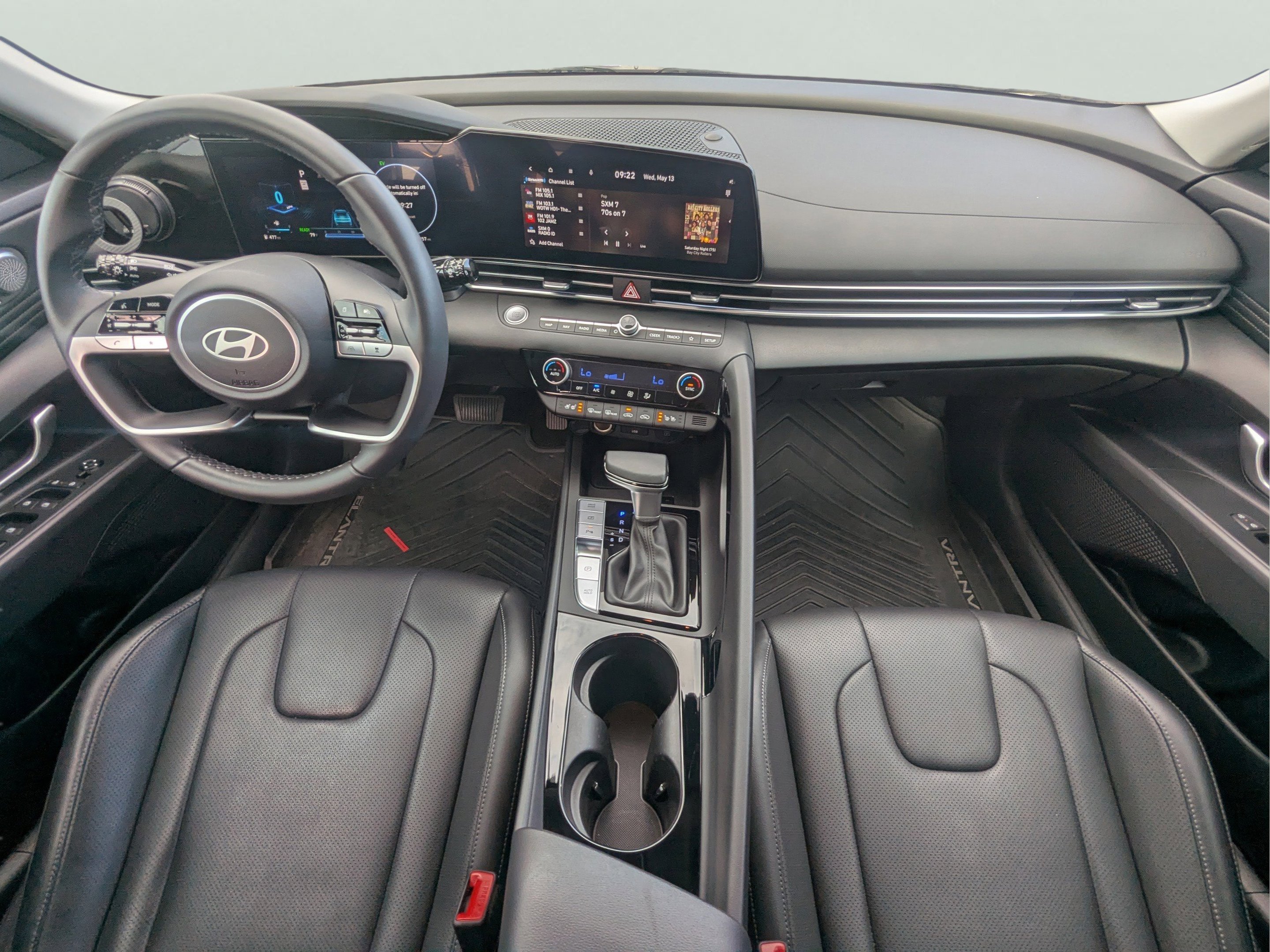 Used 2024 Hyundai Elantra Limited FWD image 13