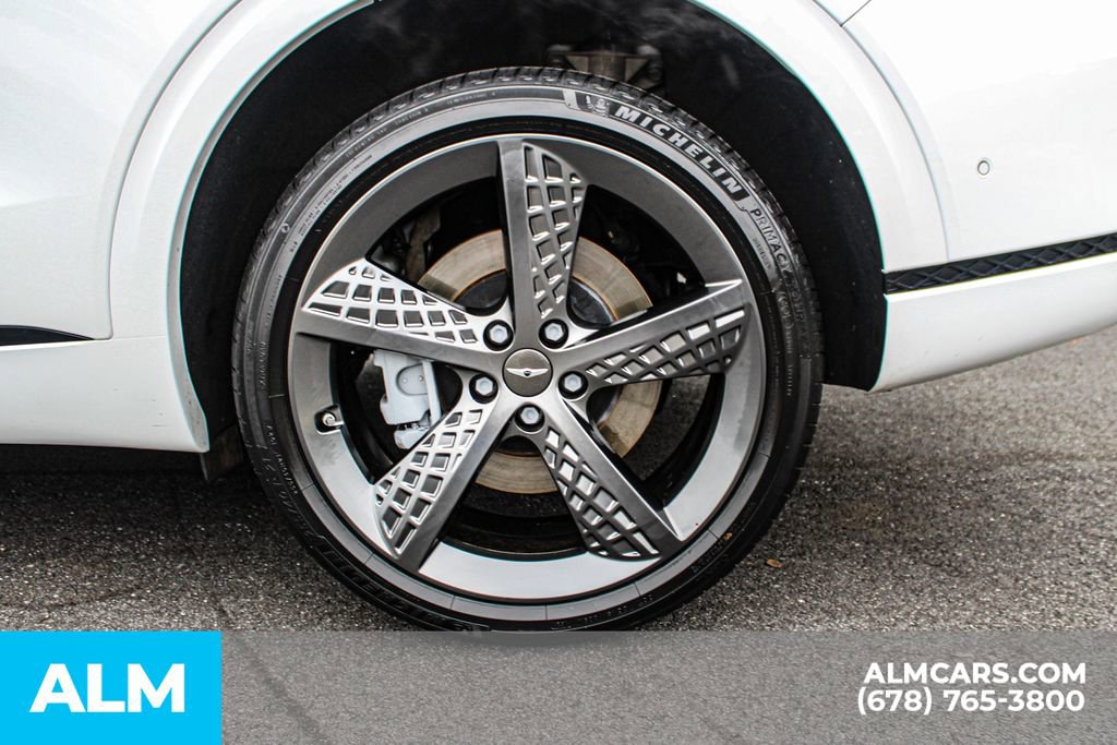 Used 2022 Genesis GV70 3.5T Sport w/ Sport Prestige Package image 15