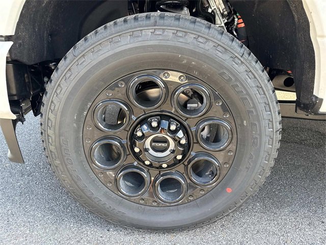 New 2025 Ford F250 Lariat w/ Lariat Ultimate Package image 9
