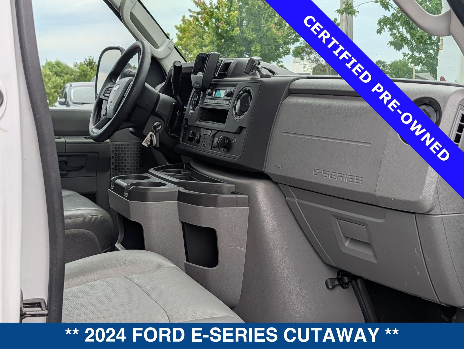 Certified 2024 Ford E-350 and Econoline 350 Super Duty w/ Power Windows & Locks Group RWD image 26