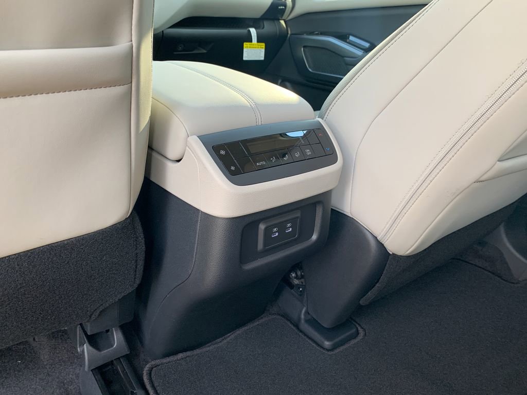 New 2026 Nissan Pathfinder SL image 24