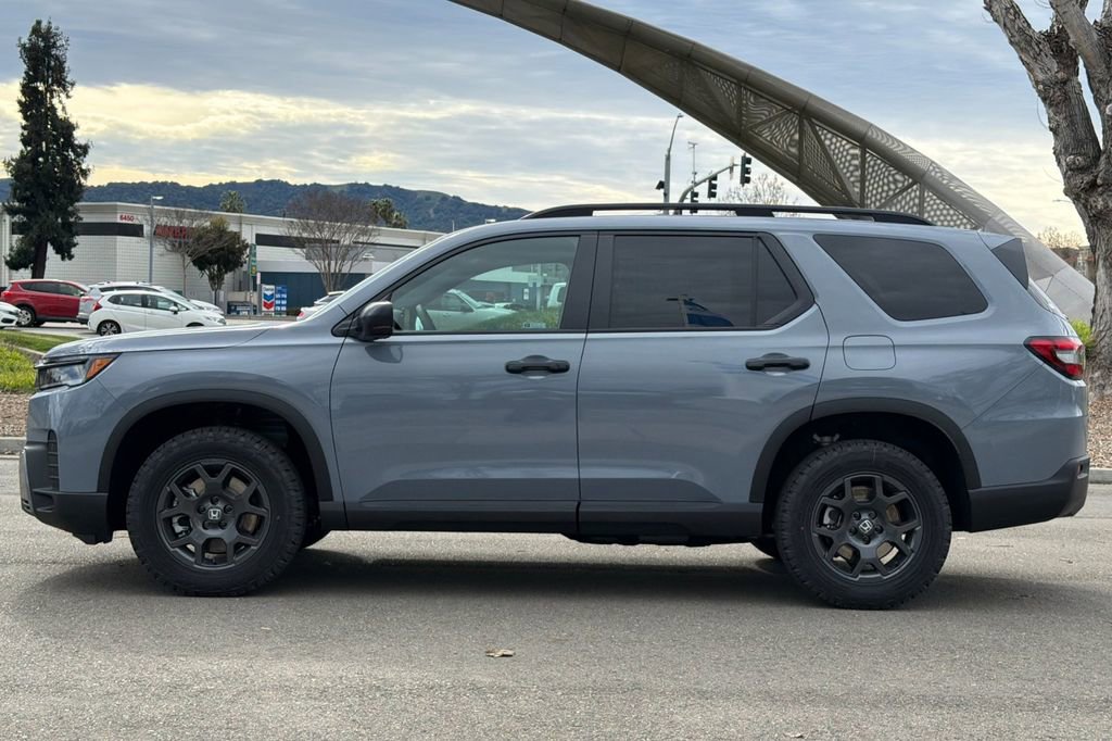 New 2026 Honda Pilot TrailSport image 7
