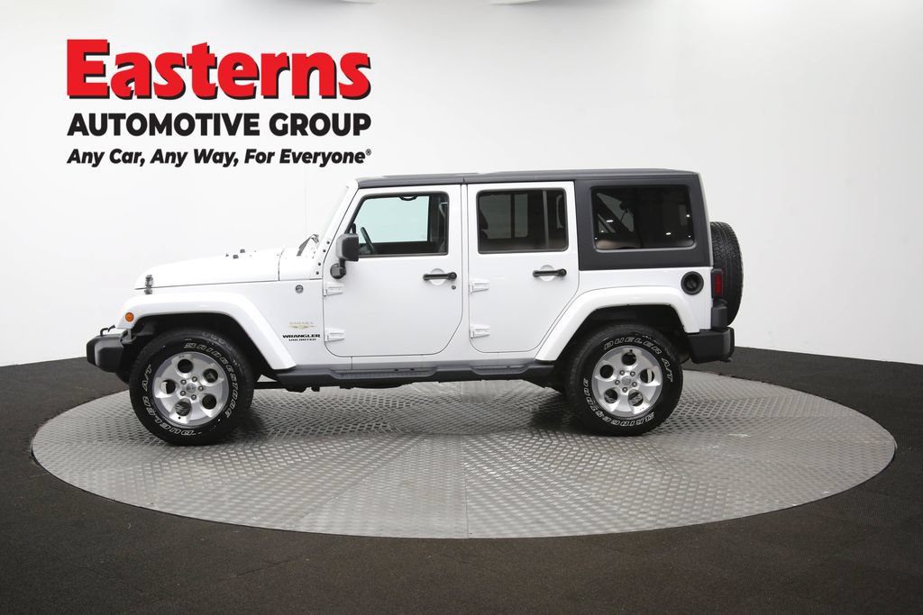 Used 2015 Jeep Wrangler Unlimited Sahara w/ Connectivity Group AWD/4WD image 60