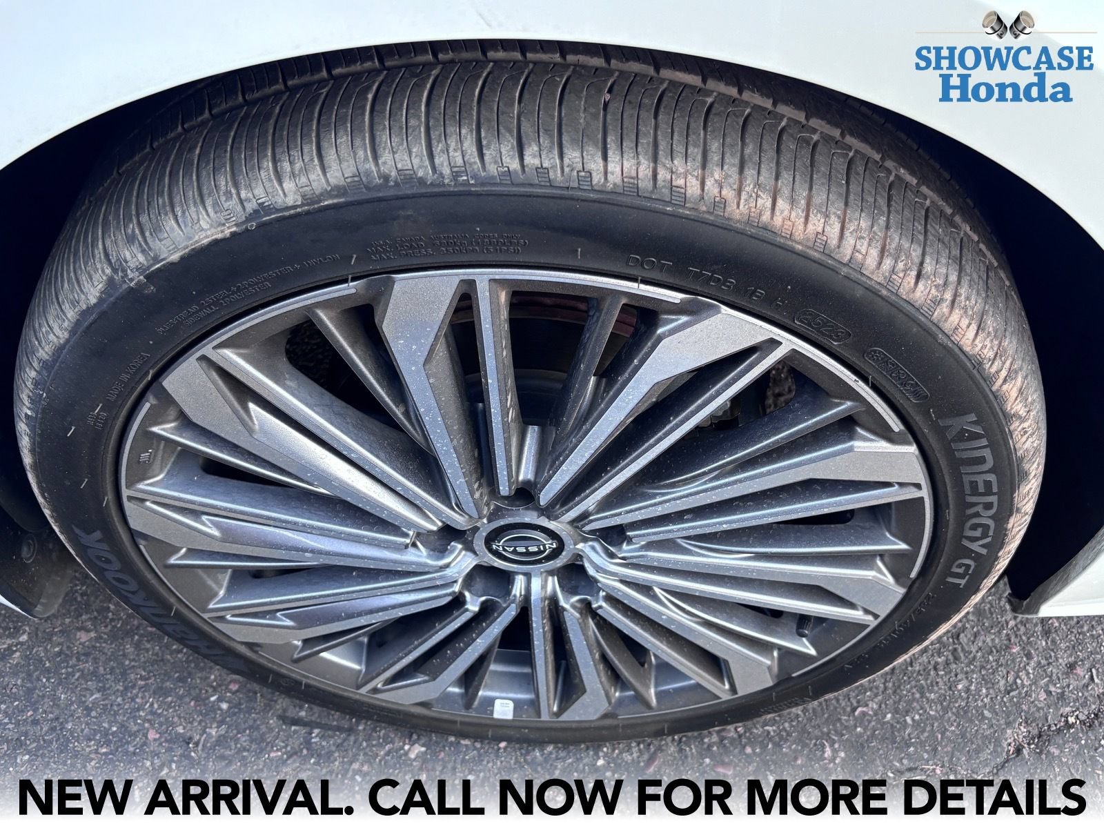 Used 2024 Nissan Altima 2.5 SL FWD image 7