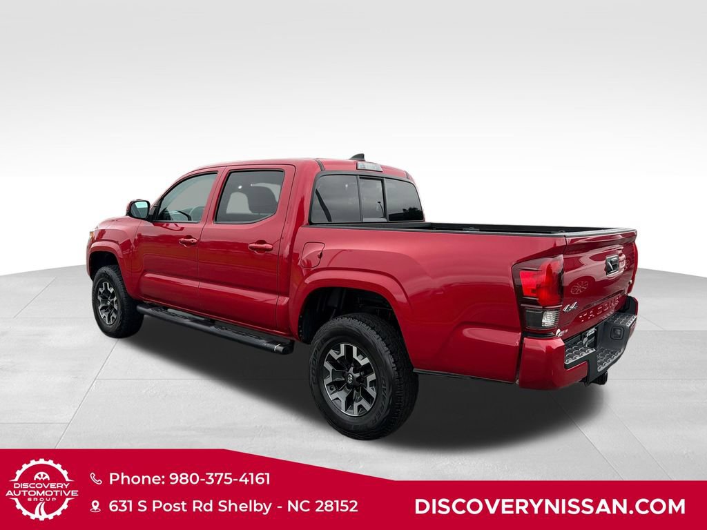 Used 2020 Toyota Tacoma SR AWD/4WD image 8