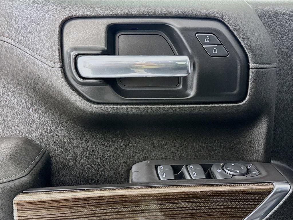 Used 2019 Chevrolet Silverado 1500 RST AWD/4WD image 14