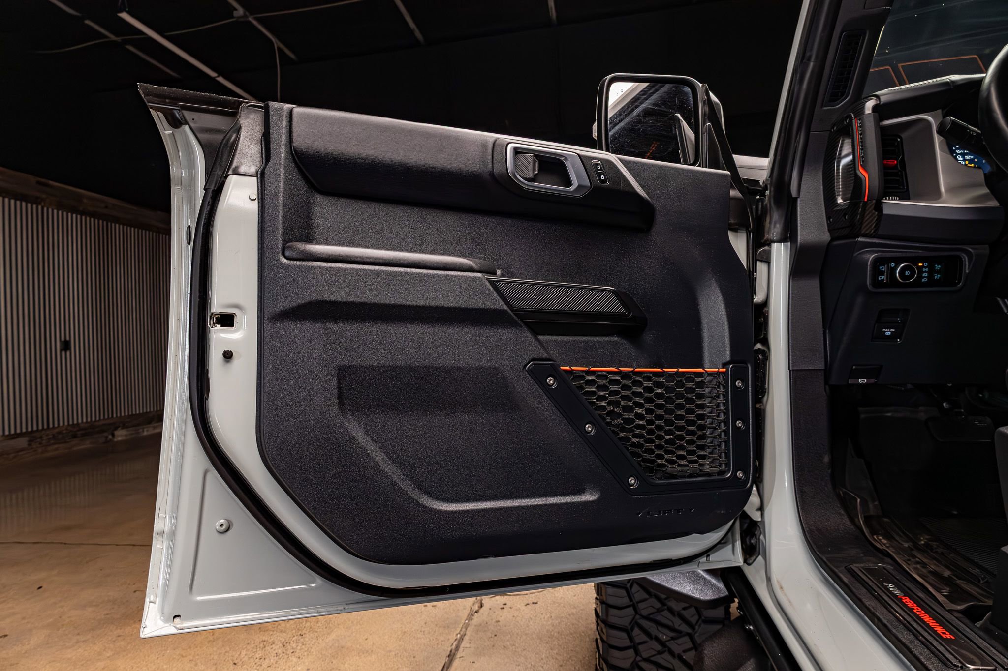 Used 2024 Ford Bronco Raptor image 30