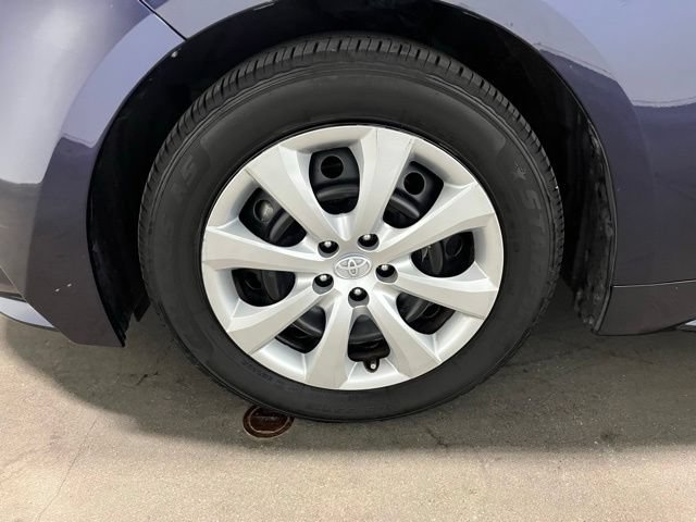 Used 2023 Toyota Corolla LE FWD image 28