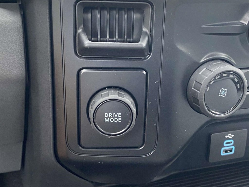 New 2026 Ford F250 XL image 25