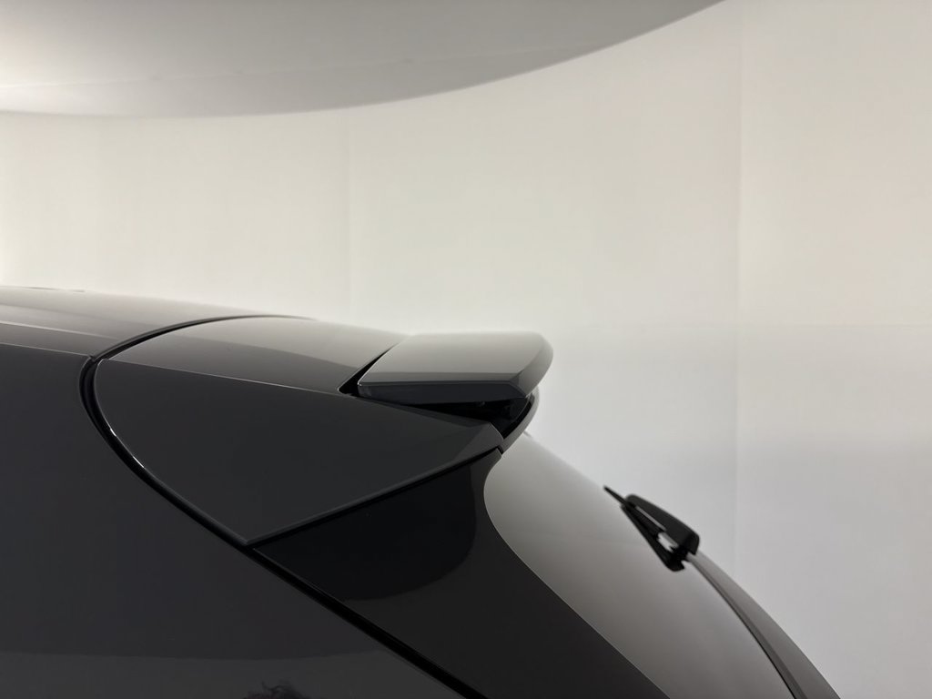 New 2026 Porsche Cayenne Electric AWD/4WD image 17