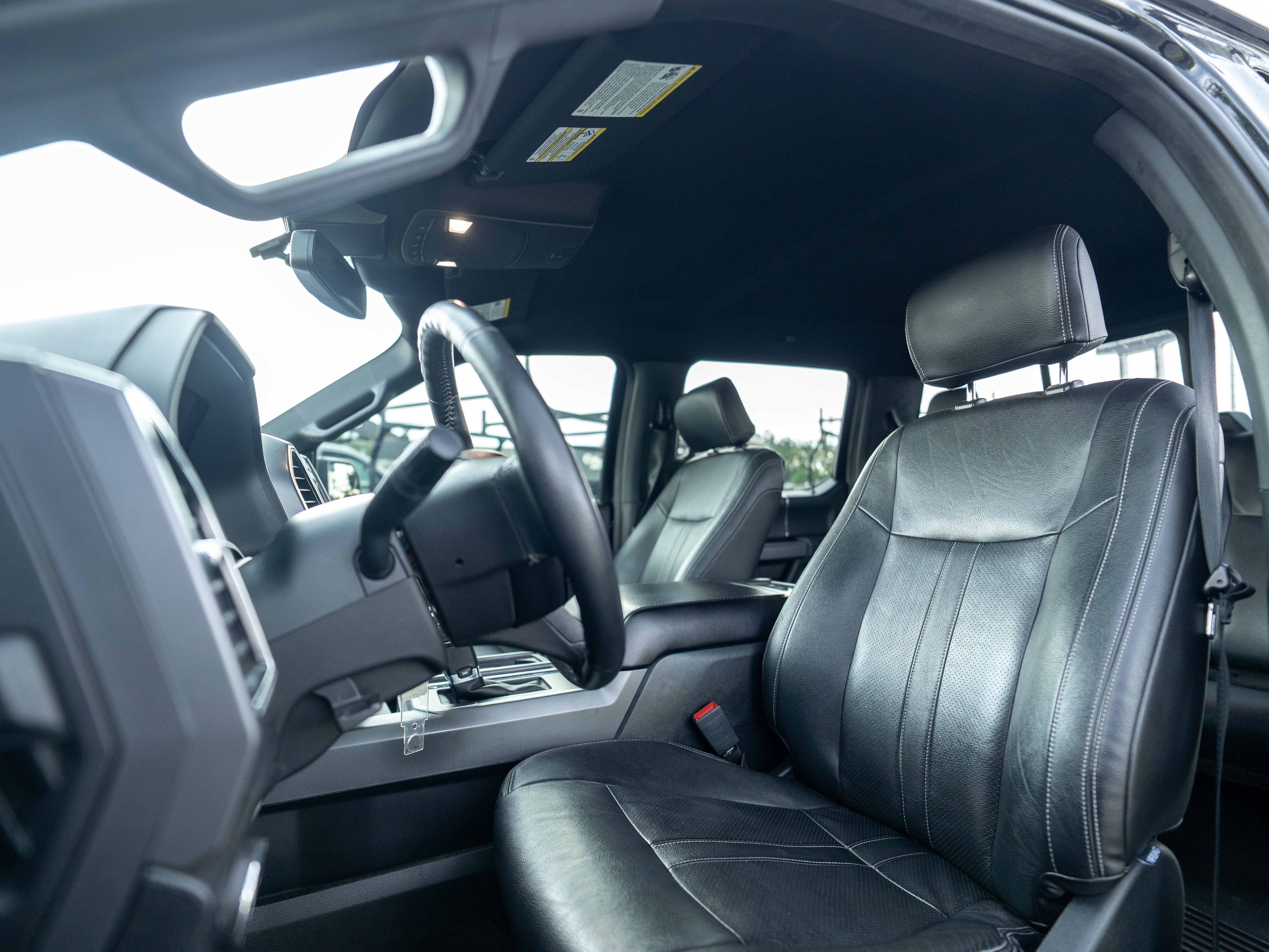 Used 2020 Ford F150 XLT w/ Equipment Group 302A Luxury AWD/4WD image 8