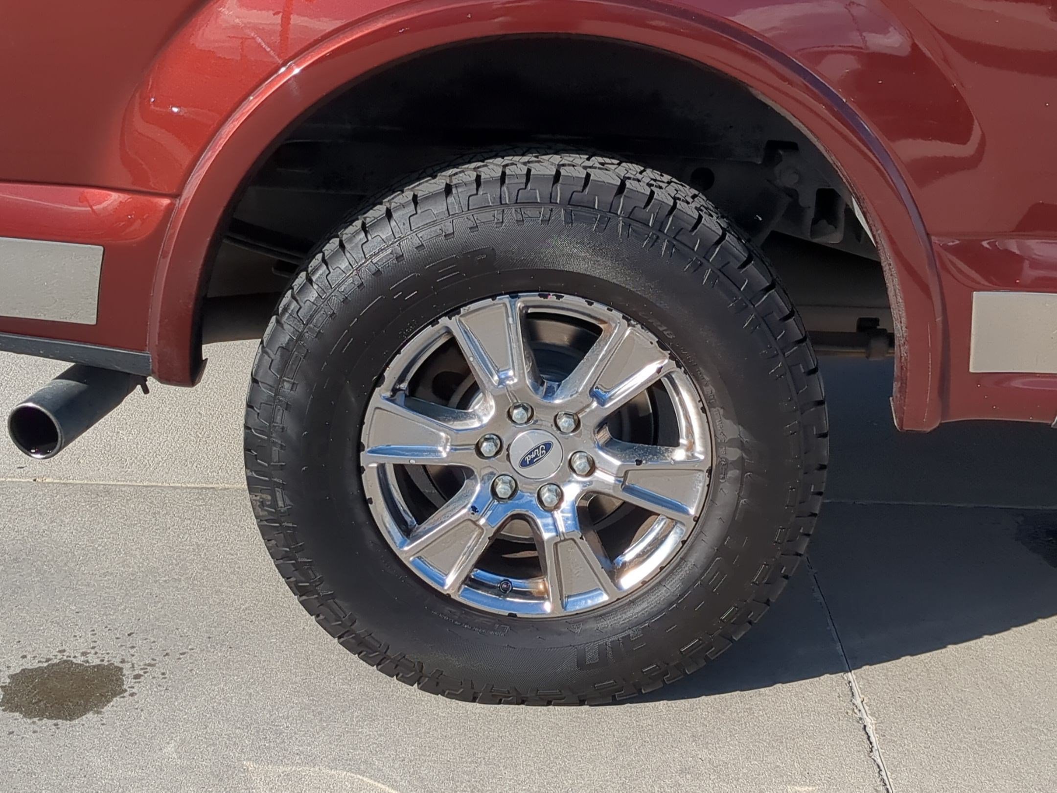 Used 2017 Ford F150 Lariat w/ Equipment Group 501A Mid AWD/4WD image 12