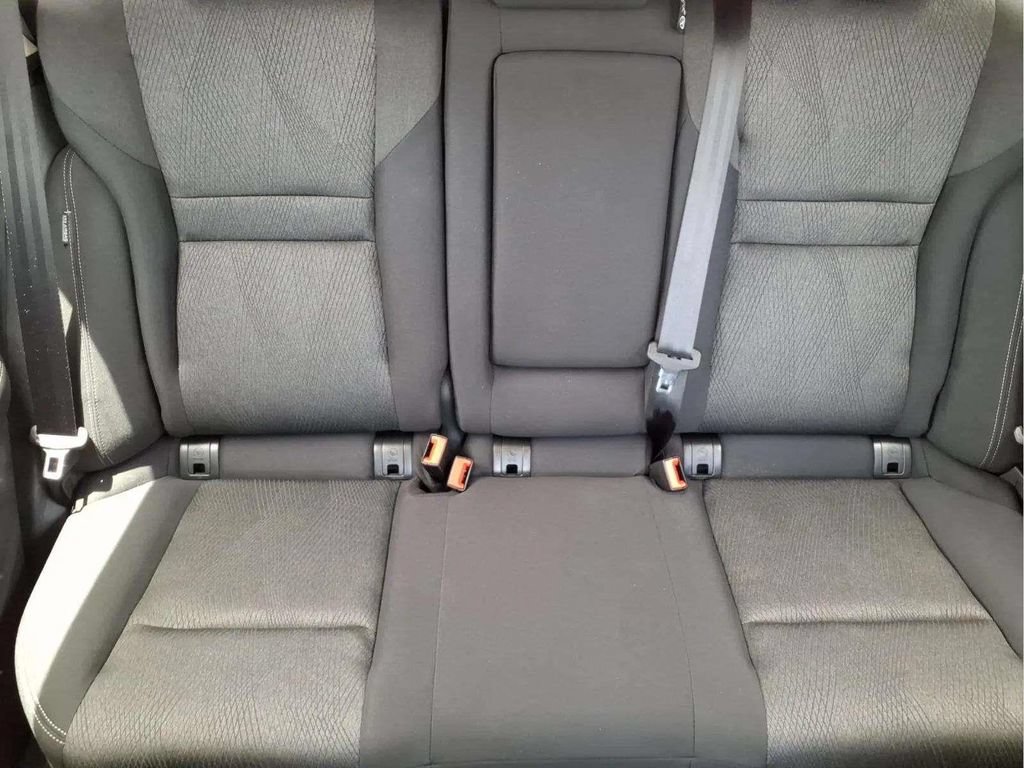 Used 2026 Nissan Rogue SV FWD image 16