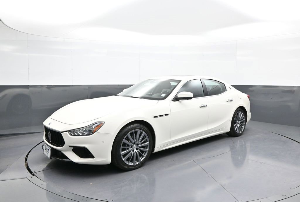 Used 2022 Maserati Ghibli Modena image 10