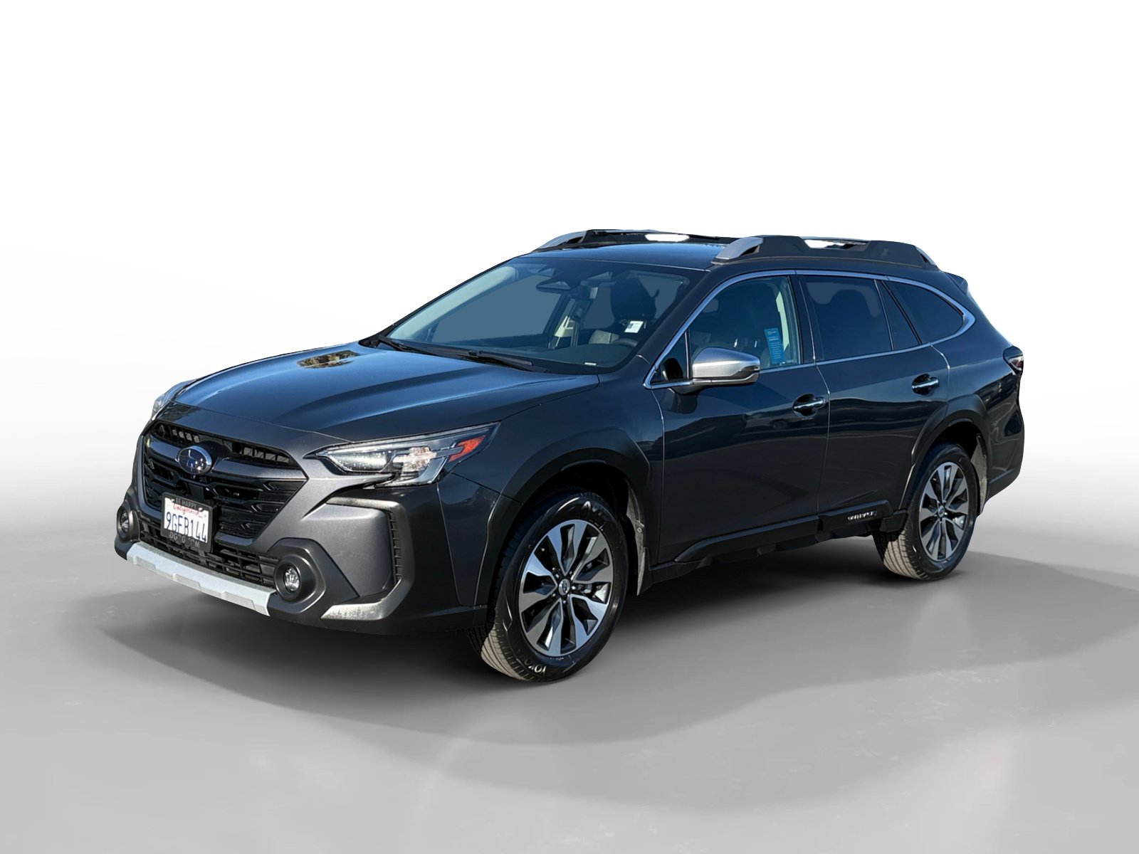 Used 2023 Subaru Outback Touring XT image 1