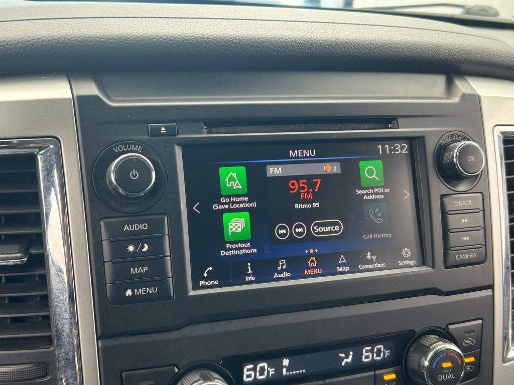 Used 2019 Nissan Titan SV w/ SV Convenience Package image 11