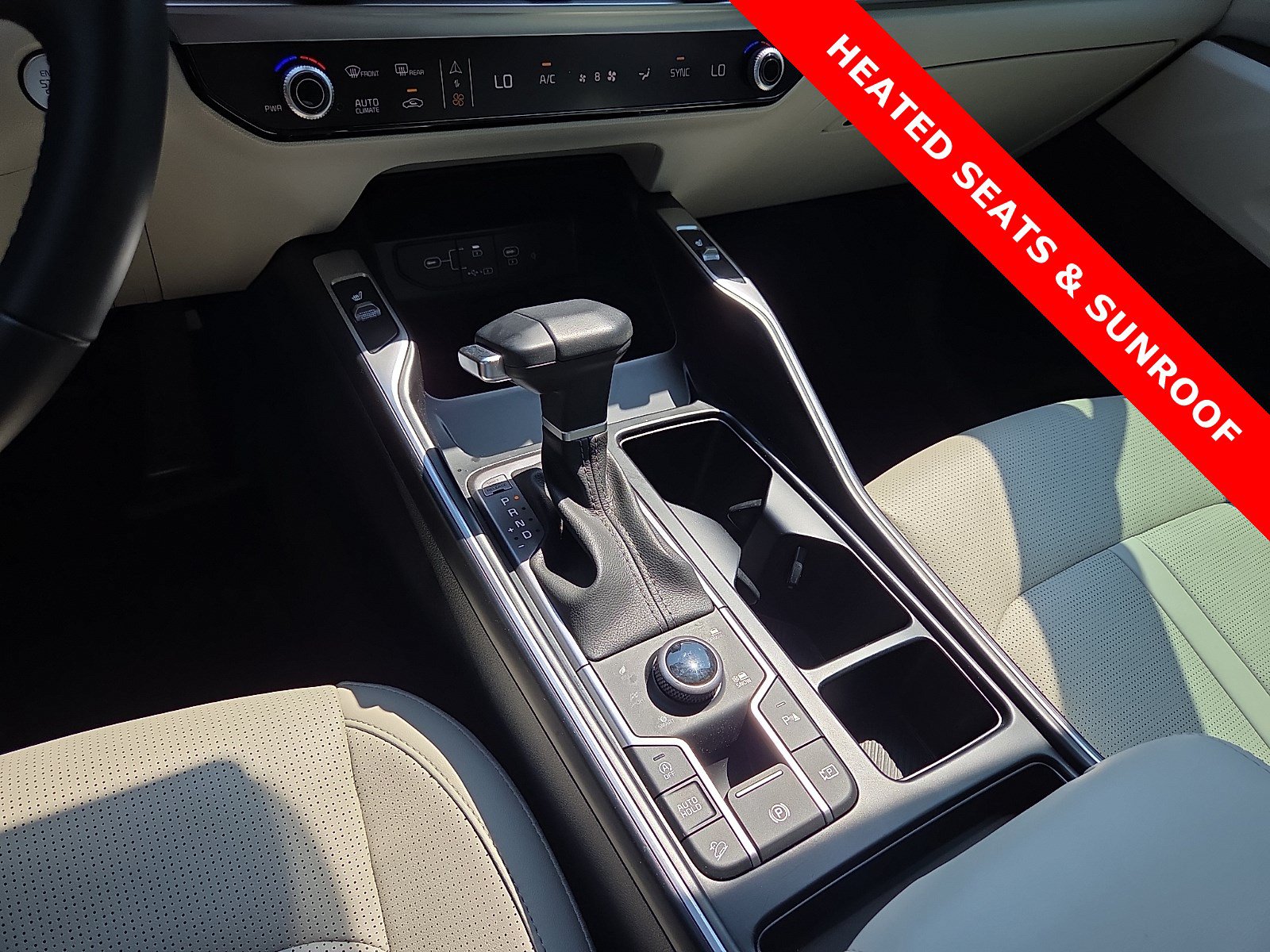 Used 2025 Kia Sorento S w/ Panoramic Sunroof Package AWD/4WD image 25