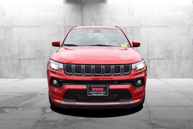 Used 2023 Jeep Compass Limited image 4