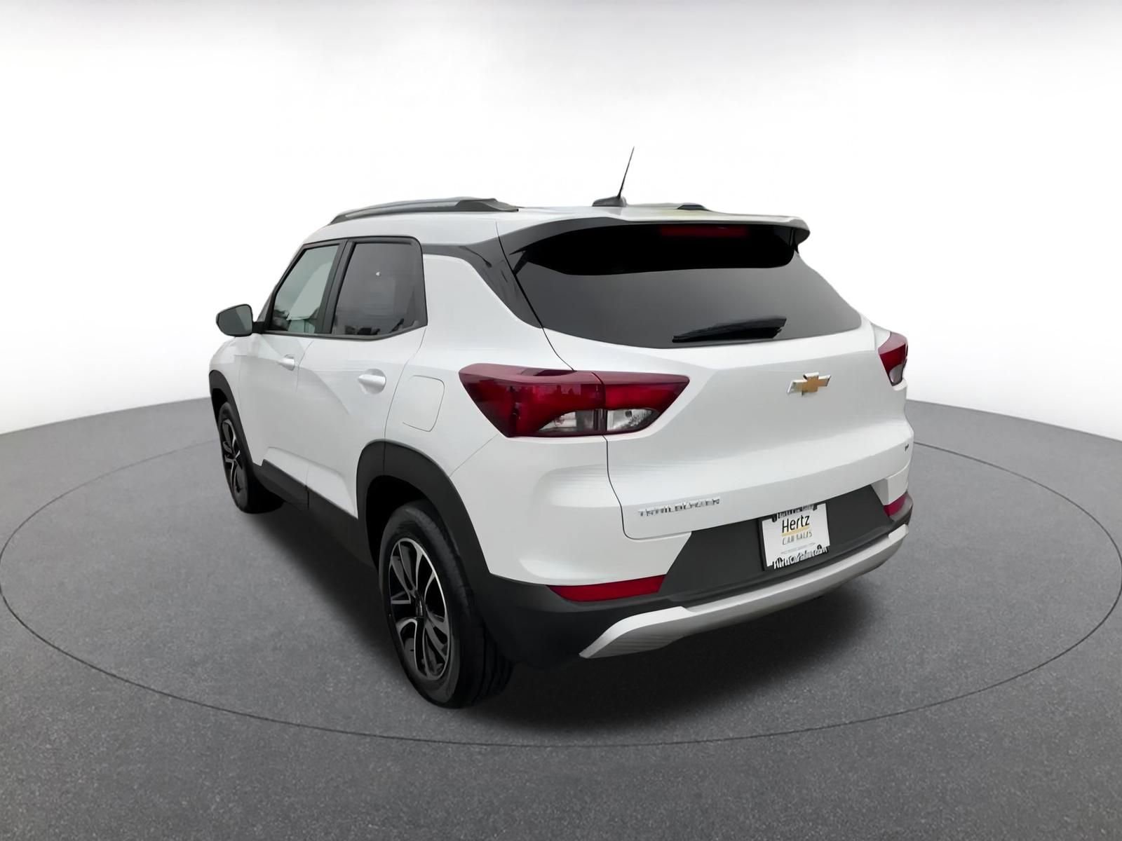 Used 2025 Chevrolet TrailBlazer LT image 11