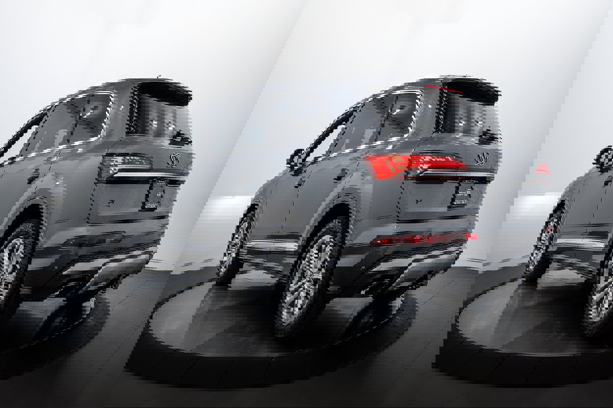 Certified 2025 Audi Q7 3.0T Premium Plus w/ Premium Plus Package image 5