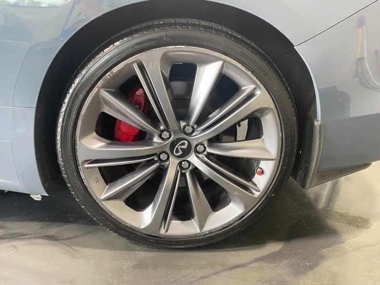 Used 2021 INFINITI Q60 Red Sport 400 w/ Carbon Fiber Package RWD image 11