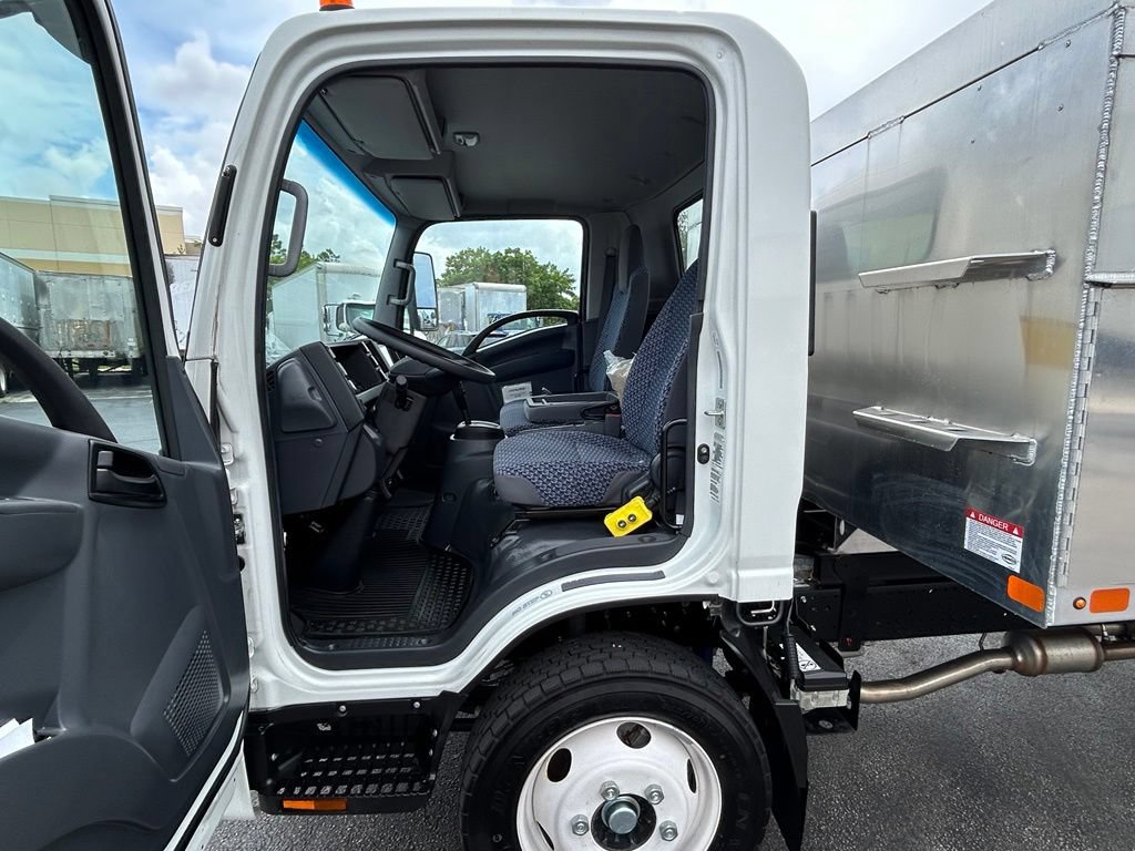 New 2025 Chevrolet Low Cab Forward 5500XG RWD image 10
