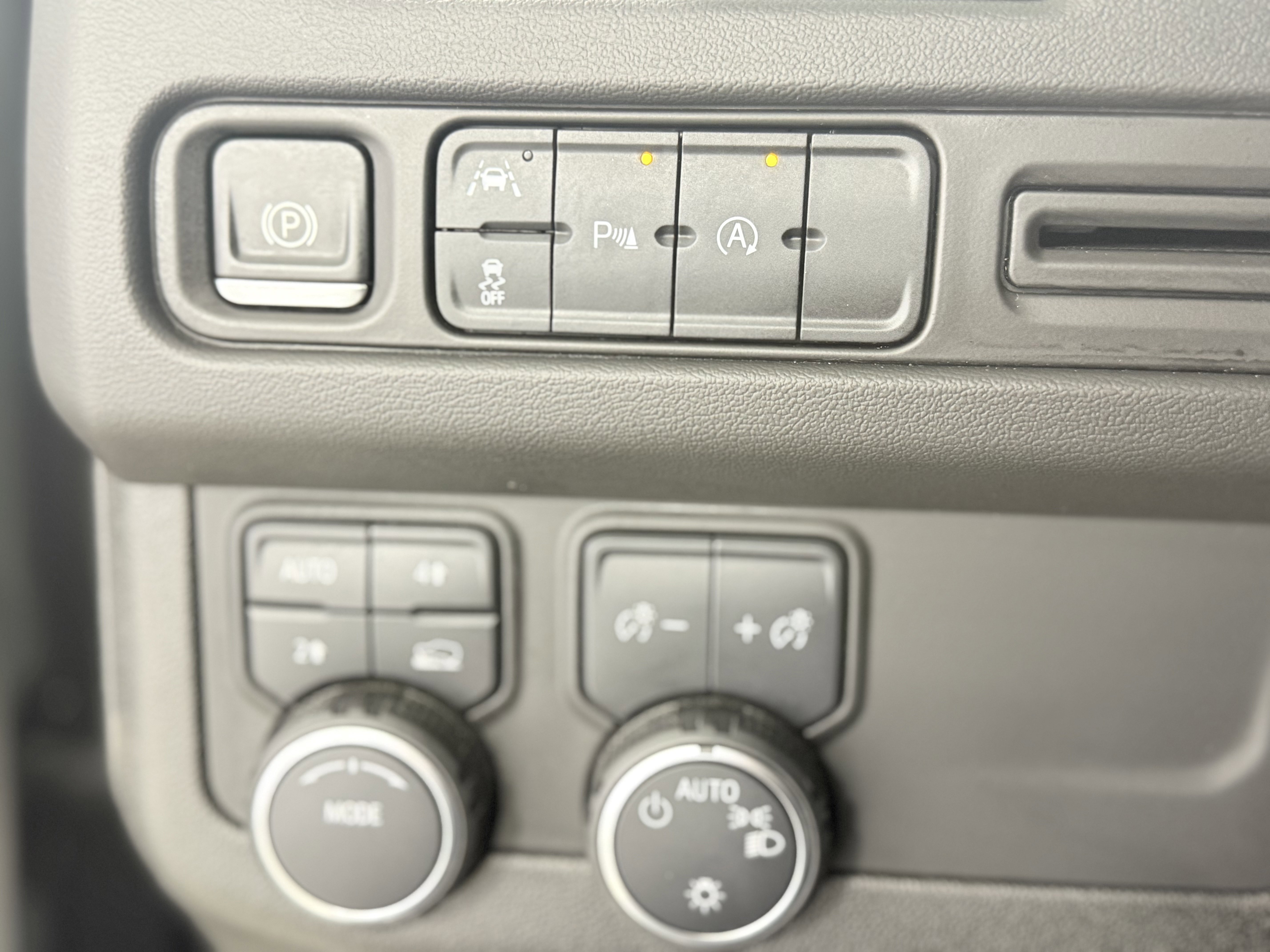 Certified 2023 Chevrolet Tahoe RST image 21