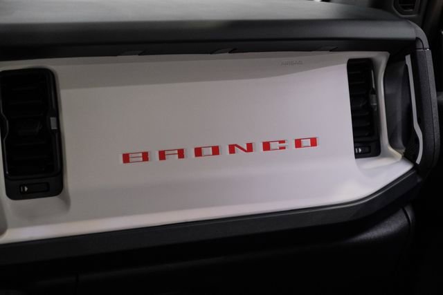 Used 2025 Ford Bronco Heritage Edition image 45