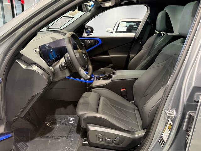 Certified 2025 BMW X3 xDrive30i w/ Premium Package image 18